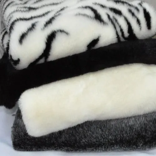 Гладкокрашенный "под норку" (черный + белый)