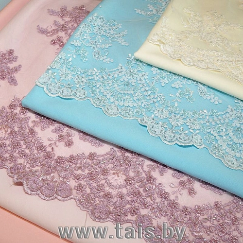 Вышивка на сетке с биссером (нежно-голубой)