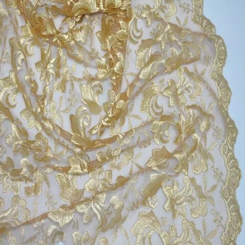 Гипюр, золотистый