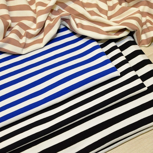 Кулирная гладь "Тельняшка" "1 см черный +белый"