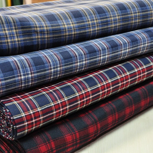 Костюмная ткань Полушерсть клетка (красный с синим)