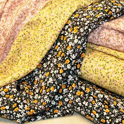 Штапель принт "Мелкий цветочек с веточками на желтом  фоне"