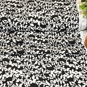 Штапель принт фиреневые веточки на черном фоне