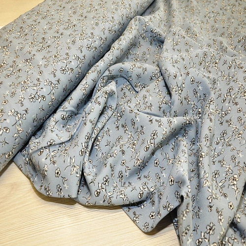 Штапель "Твил" Мелкий цветочек на джинсовом фоне