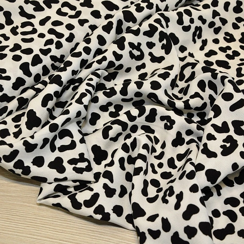 Штапель "Твил" Пятна на белом фоне