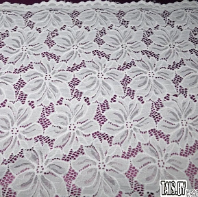 Гипюр стрейчевый с ажурным краем (белый)