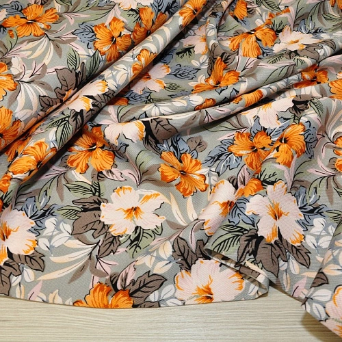 Штапель "Твил" "Лилии на серо-голубом фоне"