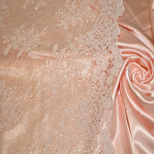 Вышивка на сетке с пайетками "Скарлет" (персик)