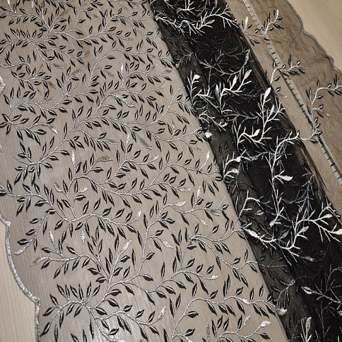 Вышивка на сетке (черный+серебро)