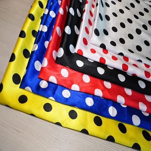 Атлас тонкий принт (желтый фон черный горох 2,5 см)