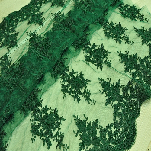 Вышивка на сетке  (изумруд)