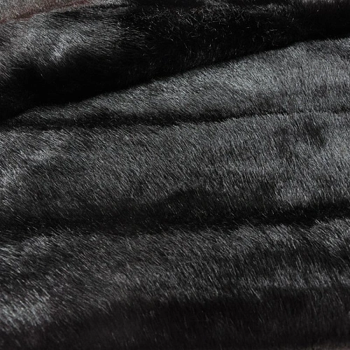 Гладкокрашенный "под норку с фасонной стрижкой" (черный)