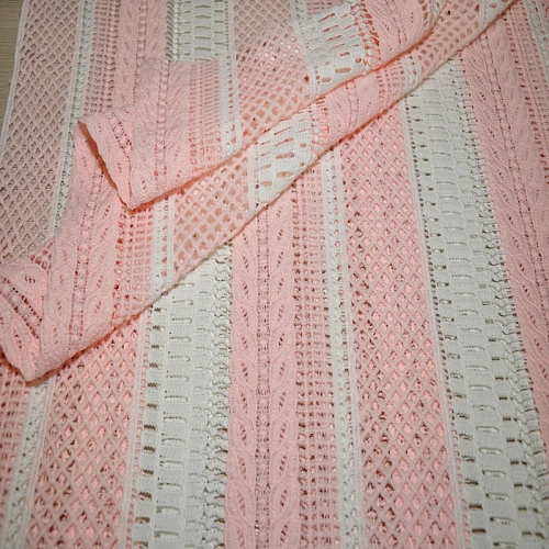 Кружево макраме (молочный+розовый)