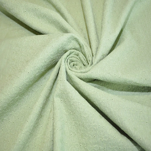 Батист вышитый "Цветочки" (фисташка)