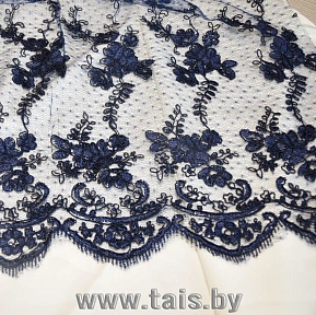 Вышивка на сетке (синий)