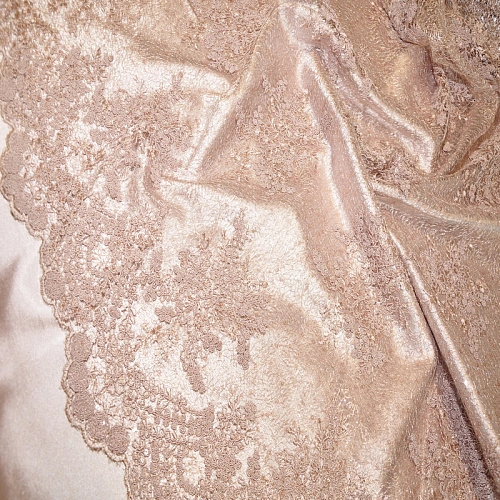 Вышивка на сетке с пайетками "Скарлет" (бежевый)