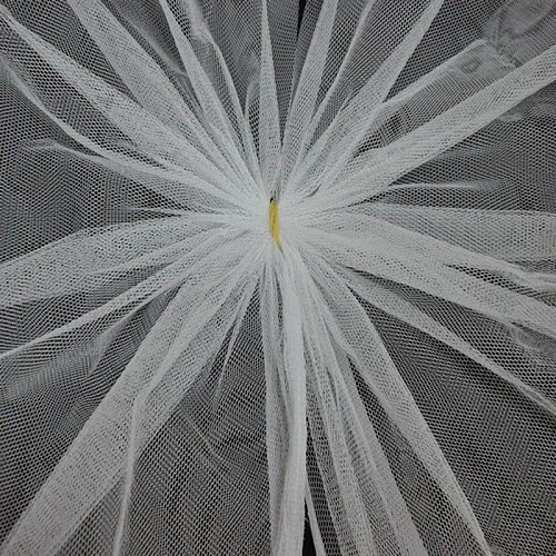 Фатин жесткий (белый)