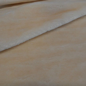 Гладкокрашенный " под мутон"(сливочный)