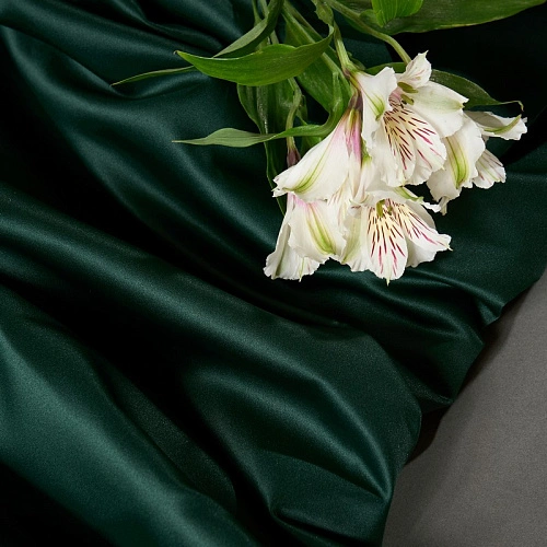 Атлас свадебный (изумруд)