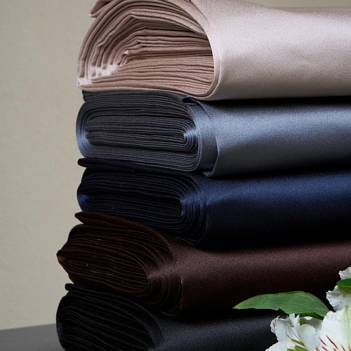 Атлас свадебный (платиновый беж)