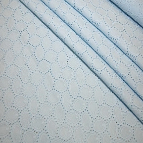 Батист вышитый, прошва листочки (голубой)