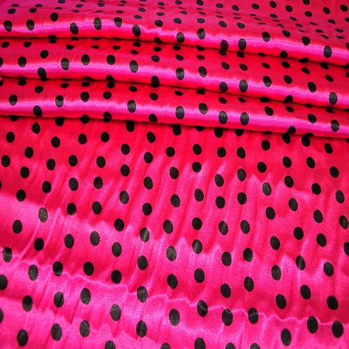 Атлас тонкий принт (малиновый фон черный горох 1см)