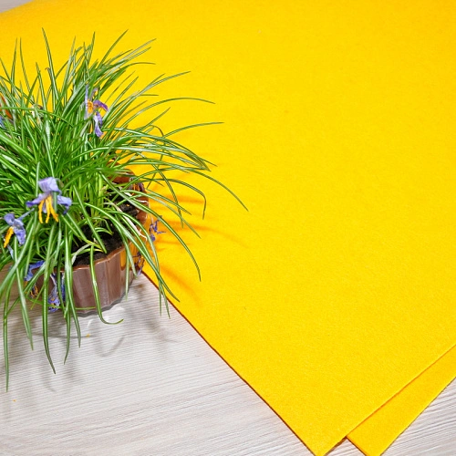 Фетр рулонный 3мм (желтый)