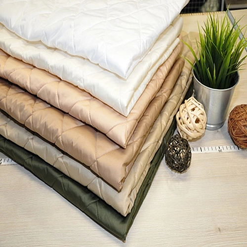 Плащевка стеганая "Ромбик" (белый)