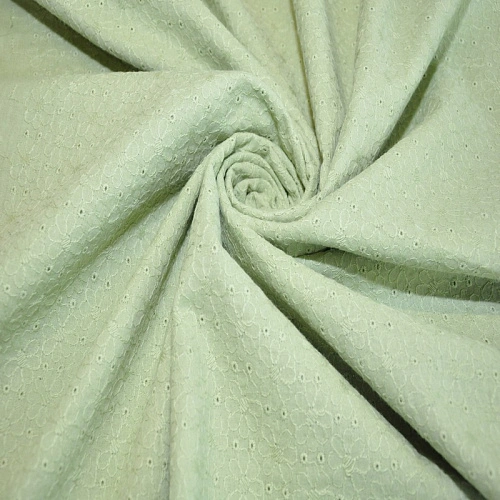 Батист вышитый "Цветочки" (фисташка)