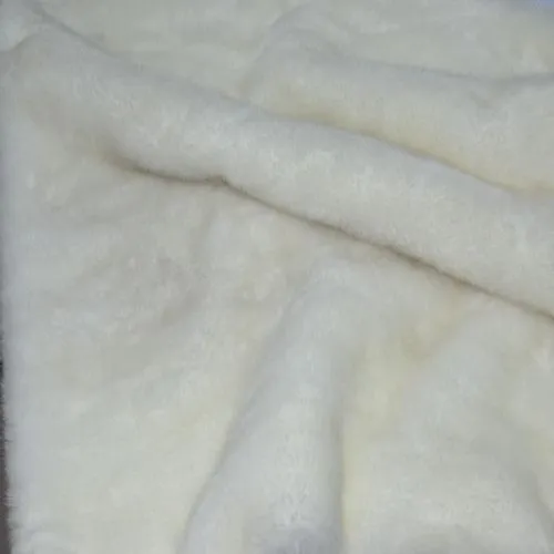 Гладкокрашенный "под норку" (молочный)