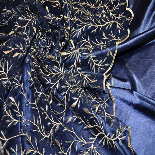 Вышивка на сетке (синий+золото)