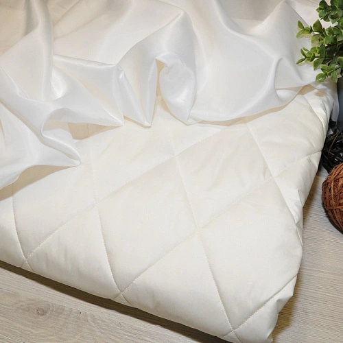 Плащевка стеганая "Ромбик" (сливочный)