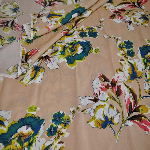 Штапель принт "Цветы на бежевом фоне"