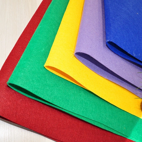 Фетр рулонный 3мм (василек)