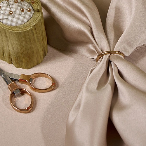 Атлас свадебный (платиновый беж)