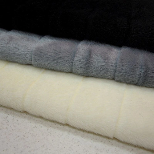 Гладкокрашенный "под норку с фасонной стрижкой" (серый)