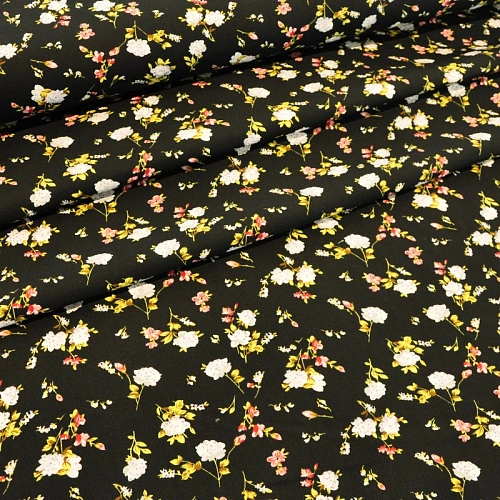 Штапель плотный "Цветочки на черном фоне"