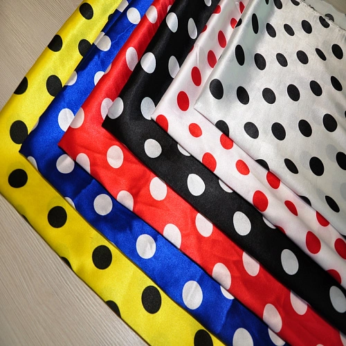 Атлас тонкий принт (красный фон белый горох 2,5см)