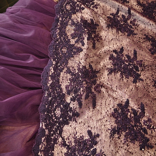 Вышивка на сетке с пайетками "Скарлет" (баклажан)