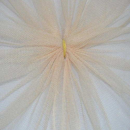 Фатин жесткий (кремовый)