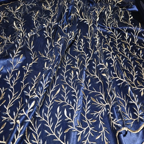 Вышивка на сетке (синий+золото)