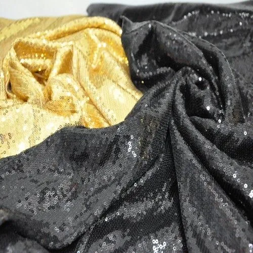 Пайетки на трикотаже (черный) скидки на ткани в Минске оптом и в розницу | Трикотаж tais.by