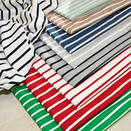 Кулирная гладь "Тельняшка" "2см-0,5см индиго +молочный"