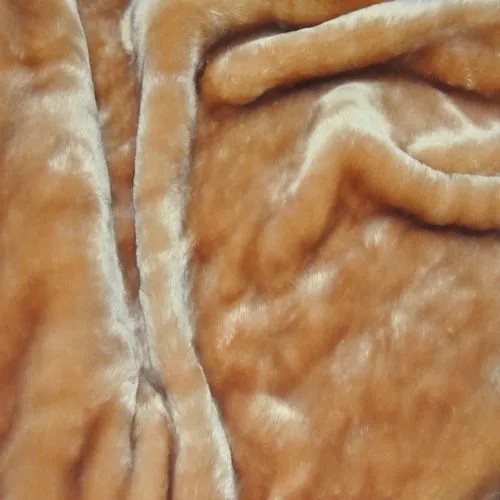 Гладкокрашенный " под мутон" (бежевый)