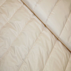 Плащевка стеганая Милан"полоска" утиплитель изософт 200(ivory)