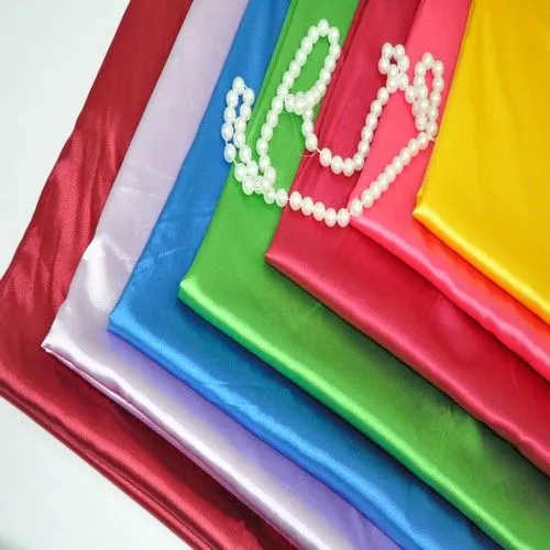 Атлас тонкий (малиновый)