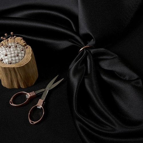 Атлас свадебный, черный