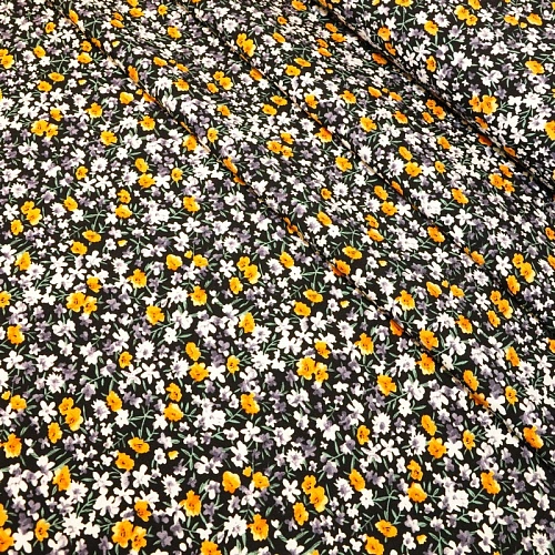 Штапель принт "Оранжевые цветочки на черном фоне"