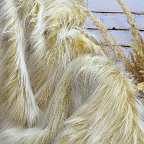 Мех длинноворсовый (бежевый)