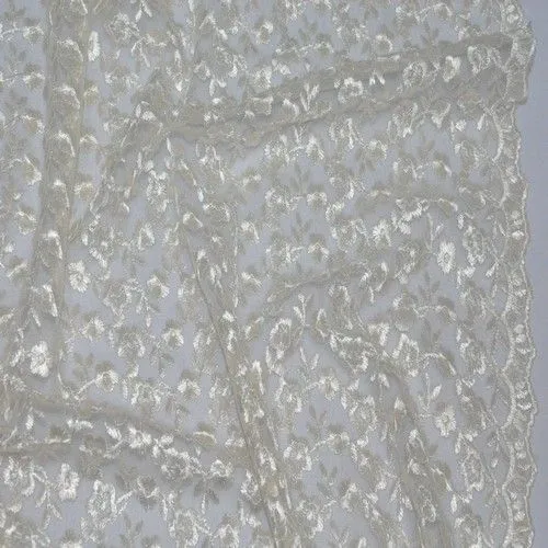 Гипюр Индонезия (молочный с желтым оттенком)